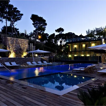 La Farandole Hotel