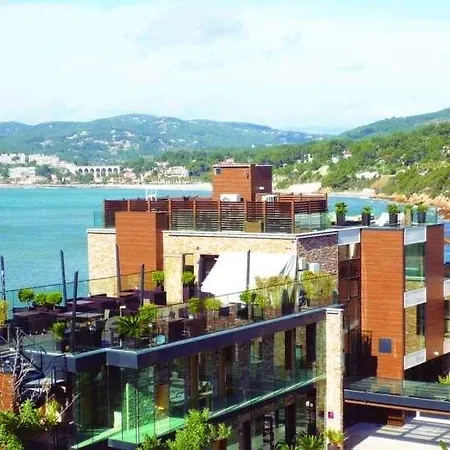 Szálloda La Farandole Sanary-sur-Mer